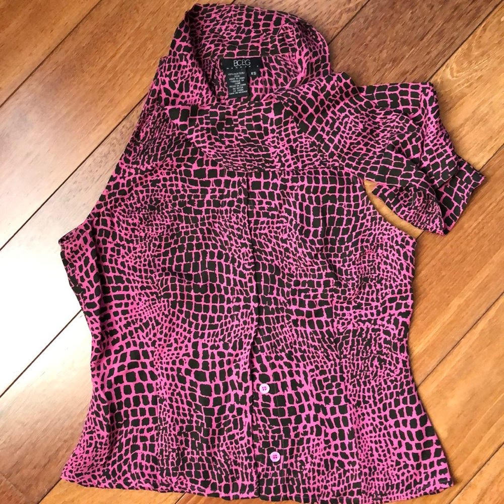 🚨SOLD🚨EUC BCBG Max Azaria 100% Silk Top - Picture 1 of 3